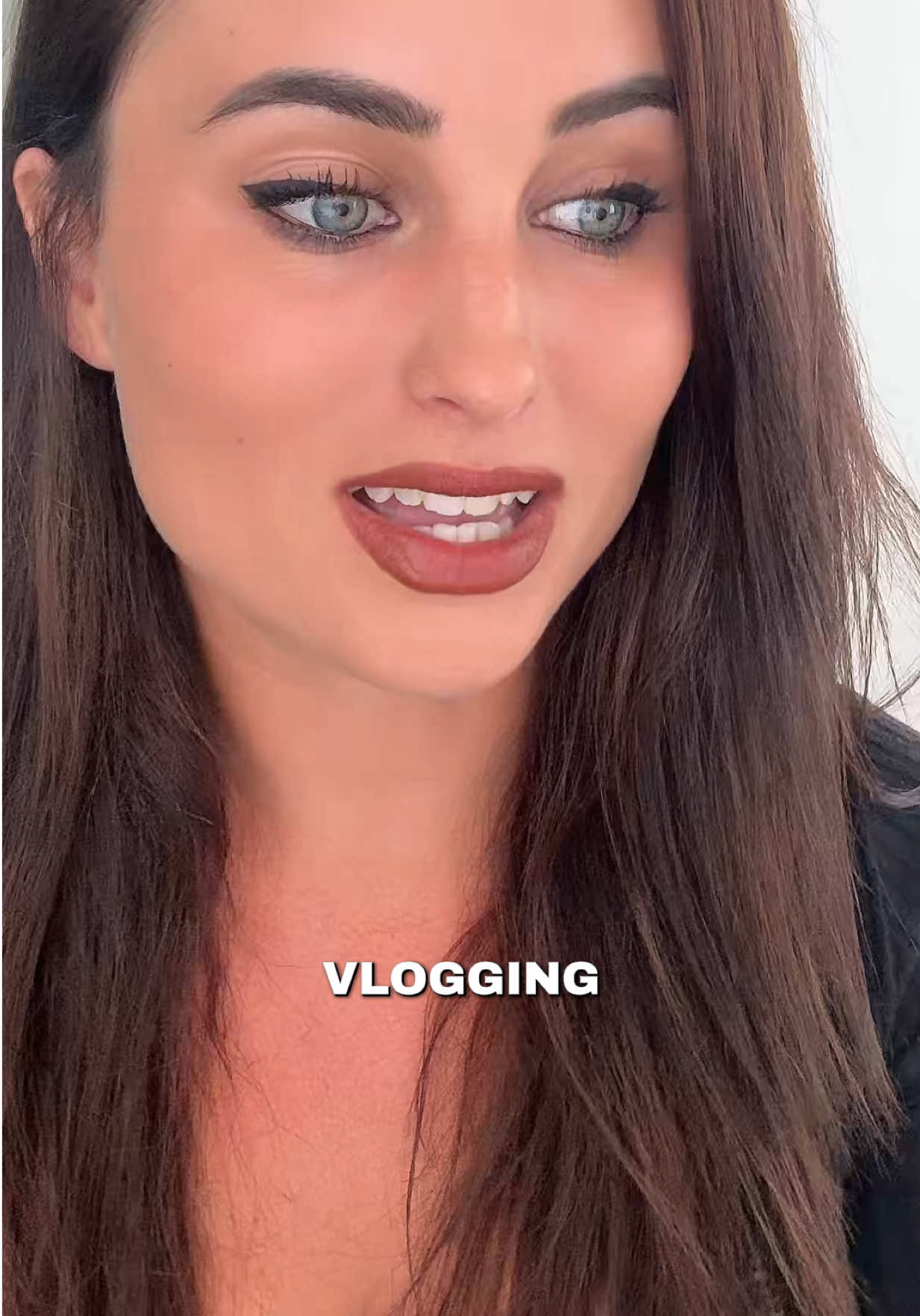 @Selenesellcri