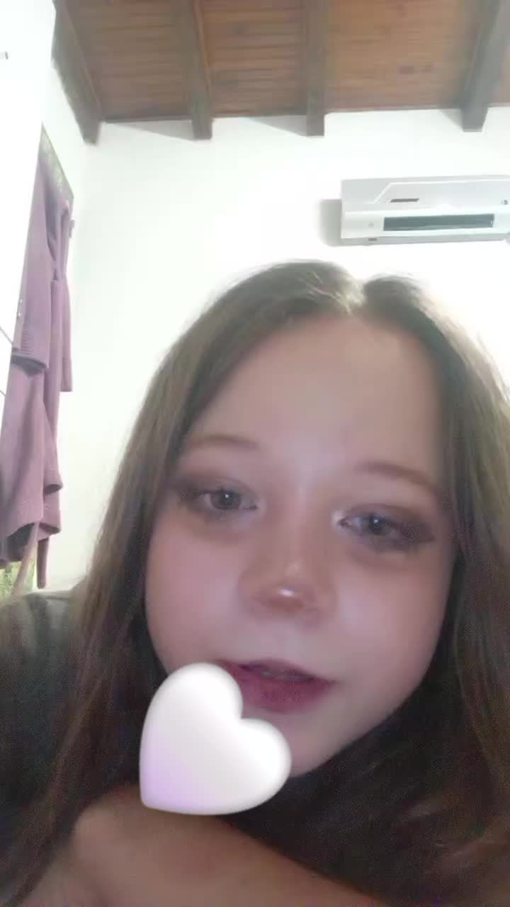 @Emiii
