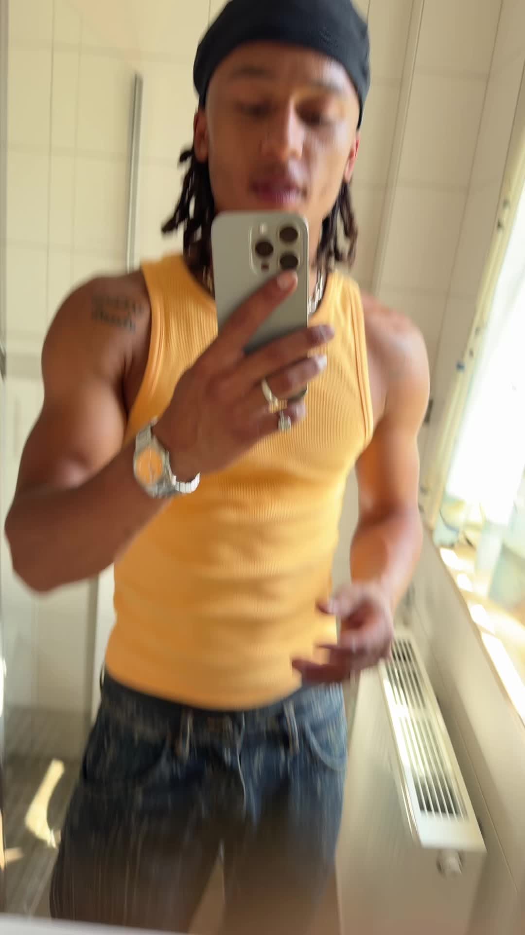 @thums_boy