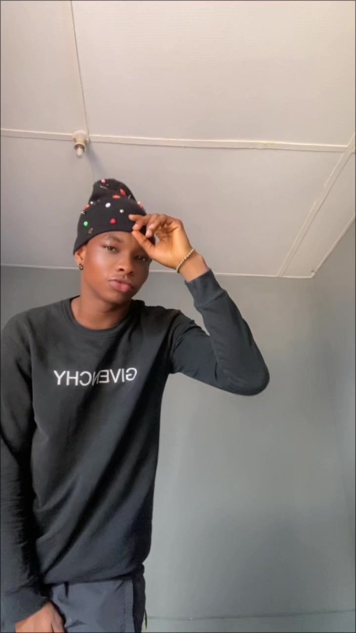 @UR__MENTOR 🥷 👑👑