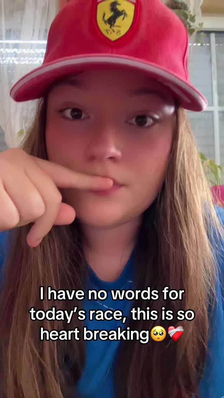 @Lilly your f1/football bestie