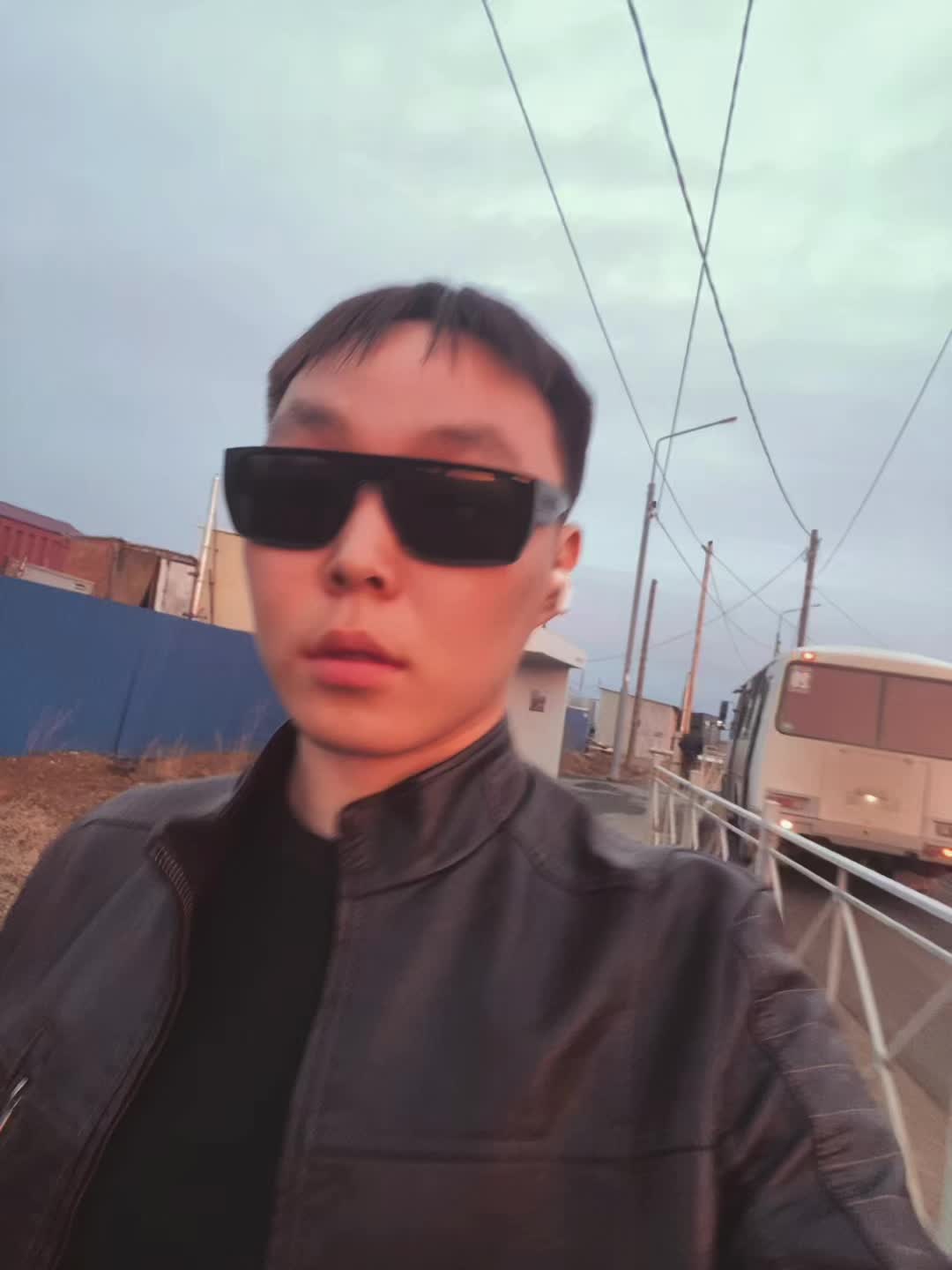 @Nu