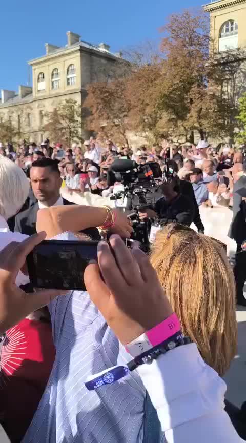 @Padre Précieux 🇨🇵🇻🇦