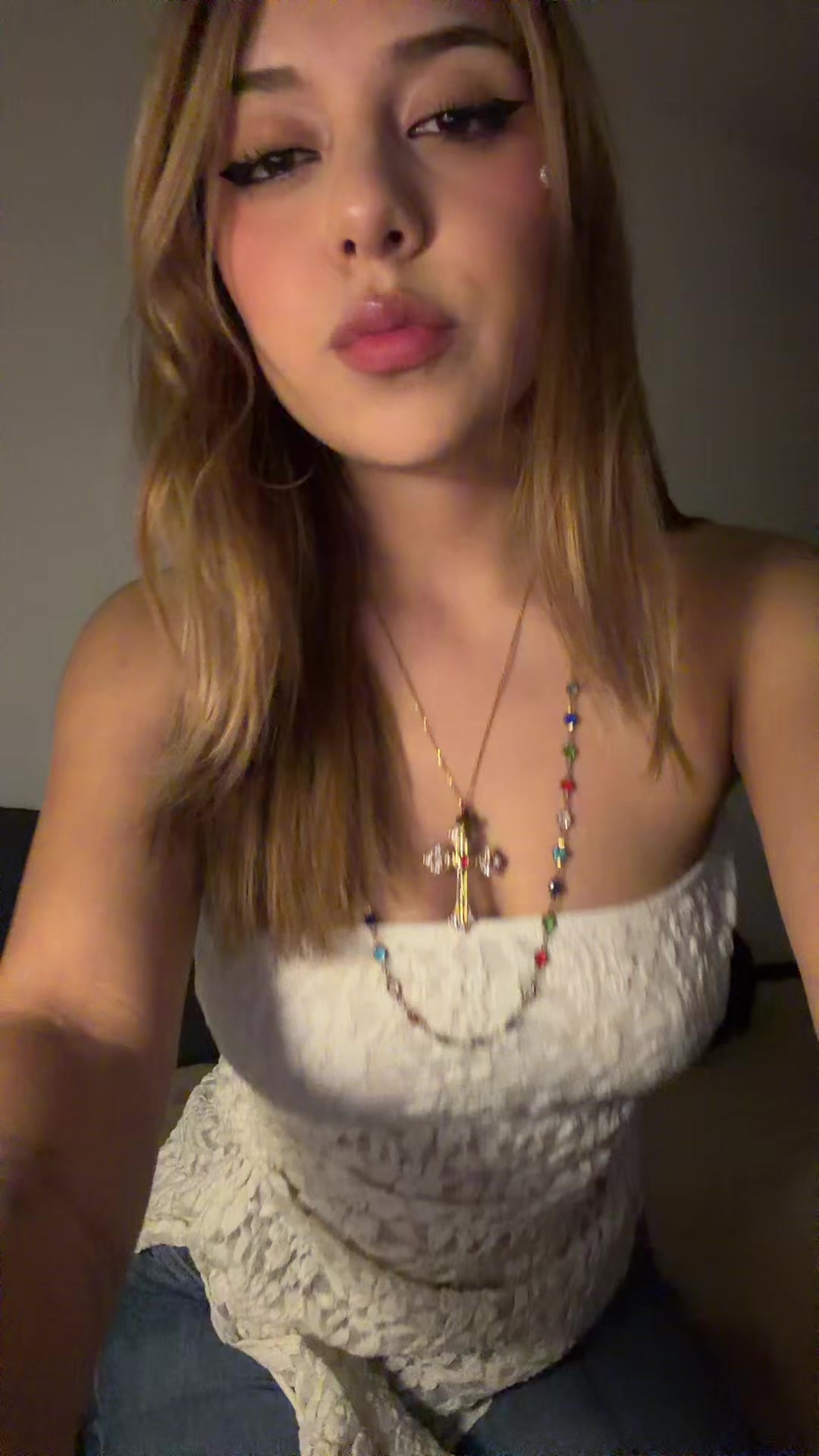 @Kitty_