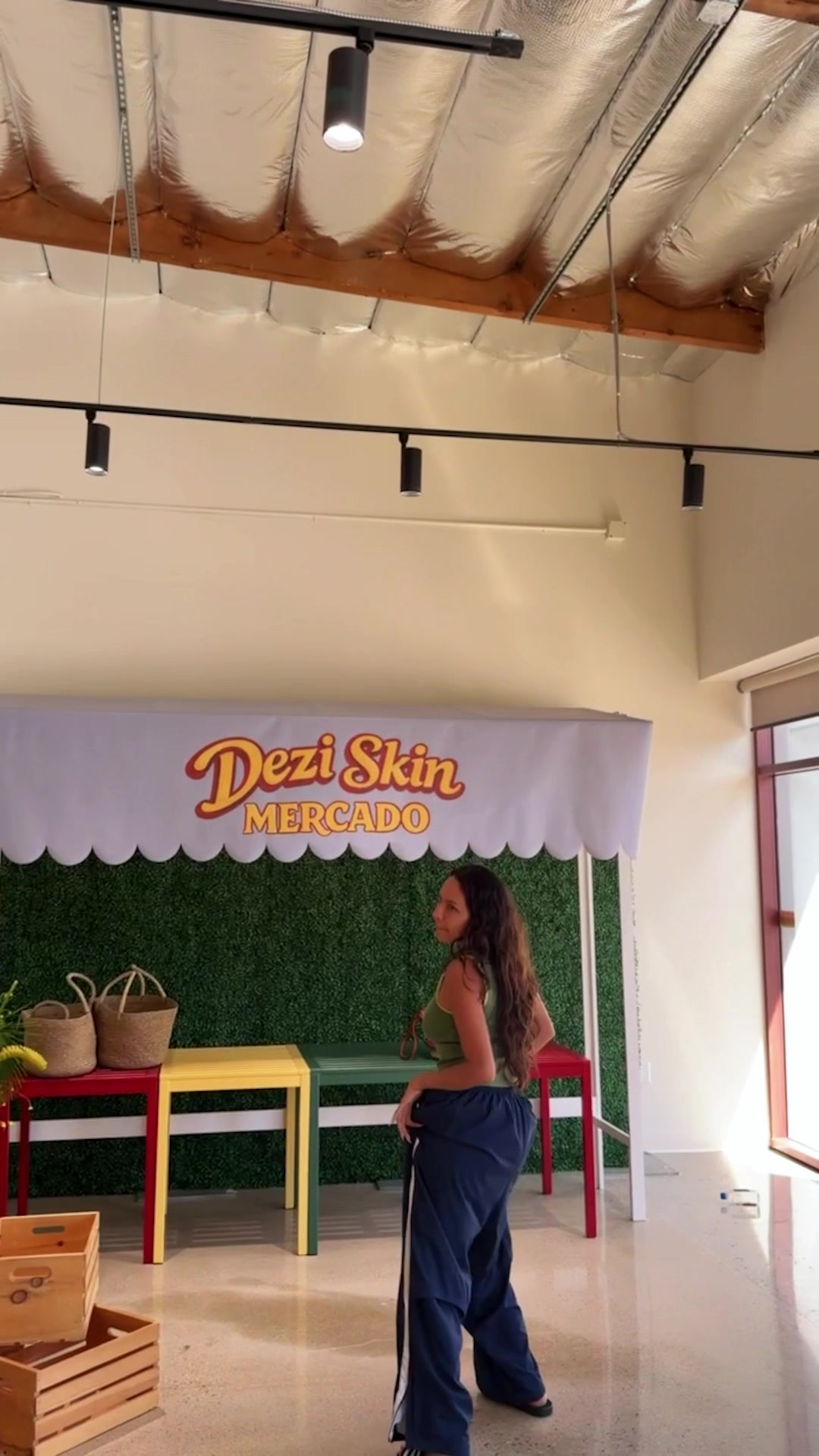 @Desi Perkins