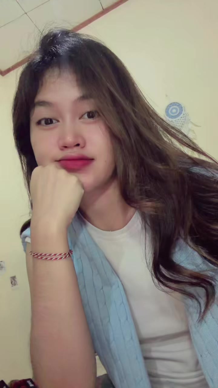 @lookingfornit
