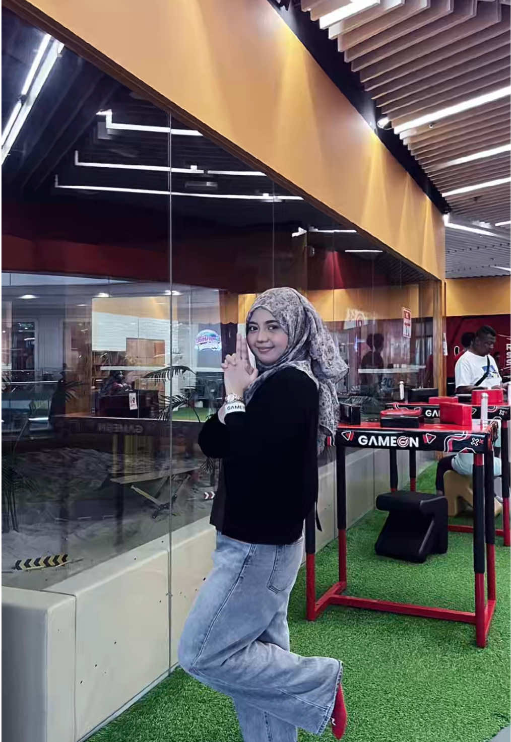 @syaza 𝜗𝜚