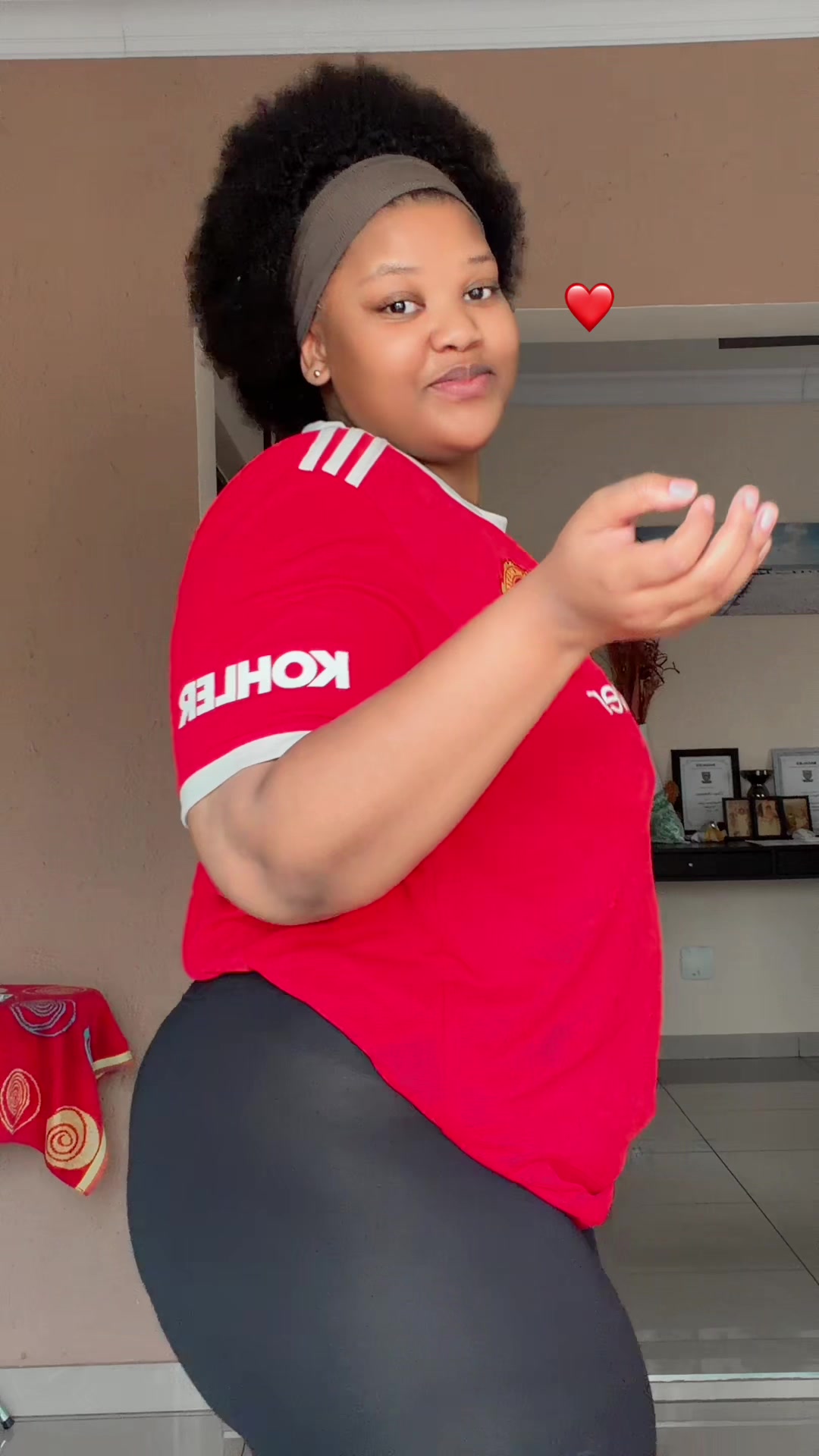 @Icebby..🧊