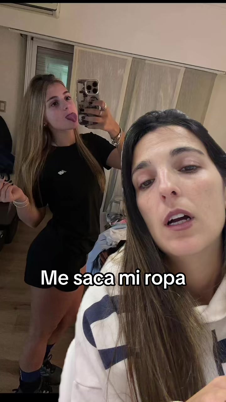 @LOREYTINA
