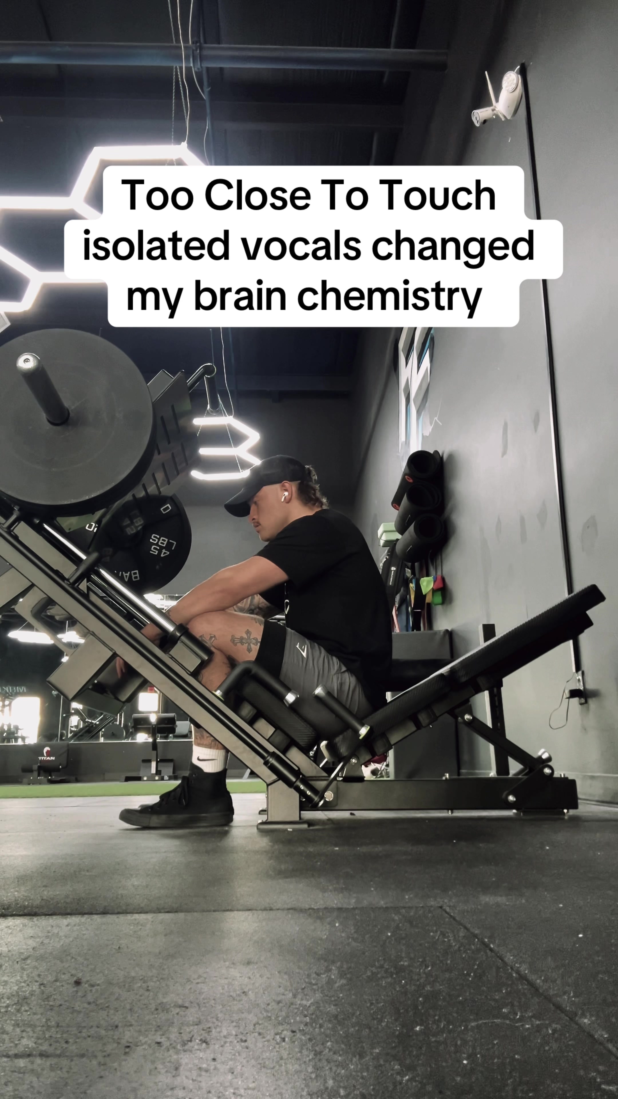 @BarbellsAndBreakdowns