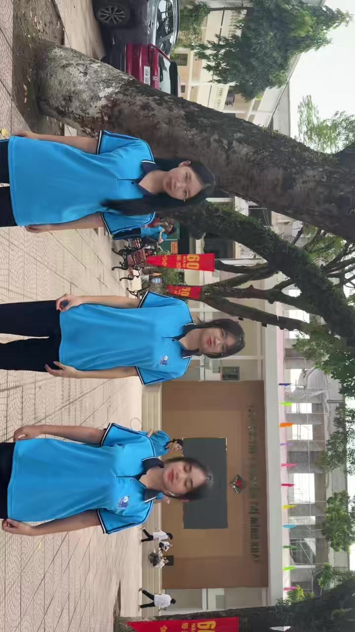 @10D3 v&agrave; 1 n&agrave;ng c&ocirc;ng ch&uacute;a✨