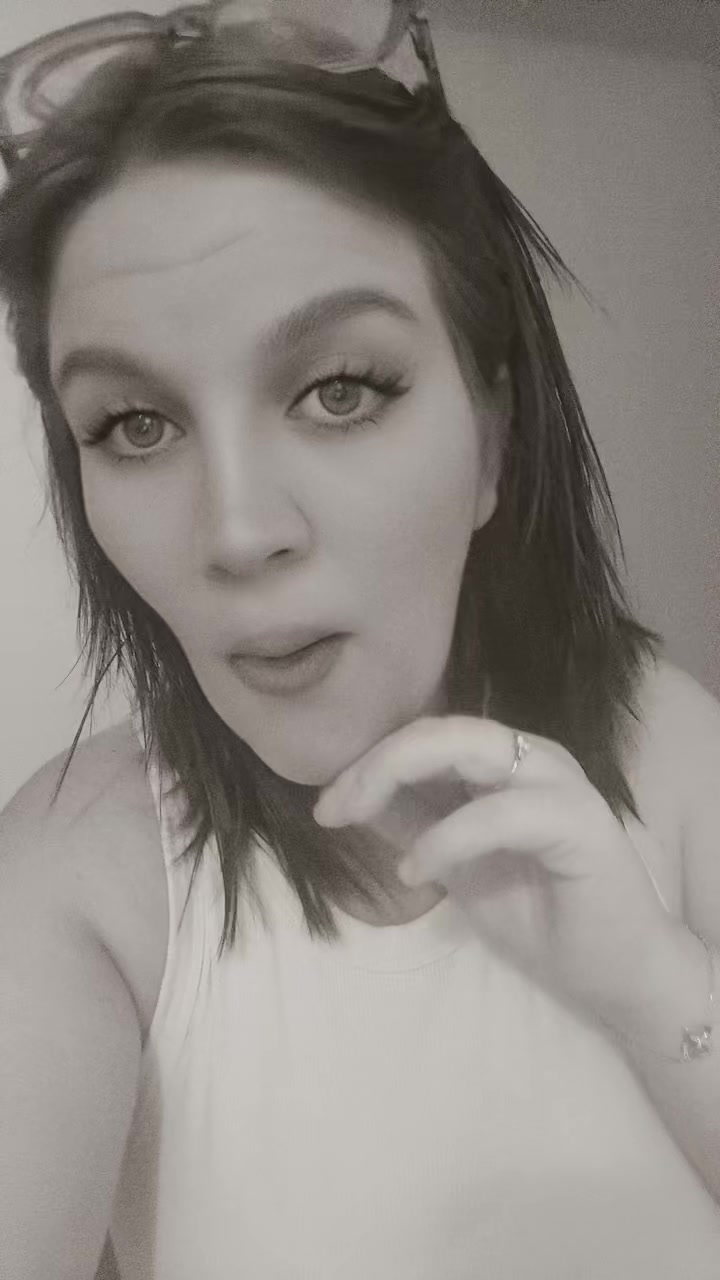 @⚓️🐉👑Ali La Fondatrice 👑🐉⚓️