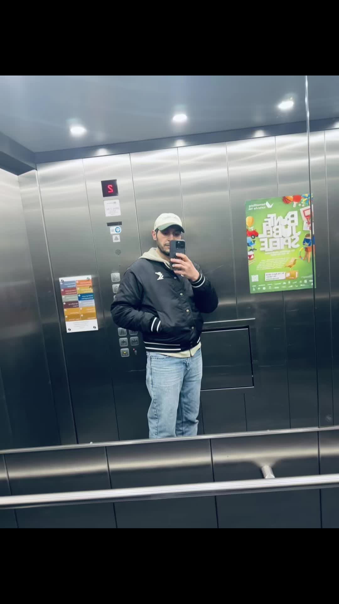 @๐ณ๐๐๐๐๐๐ฉ๐ฟ DZ2DE ๐ฉ๐ช
