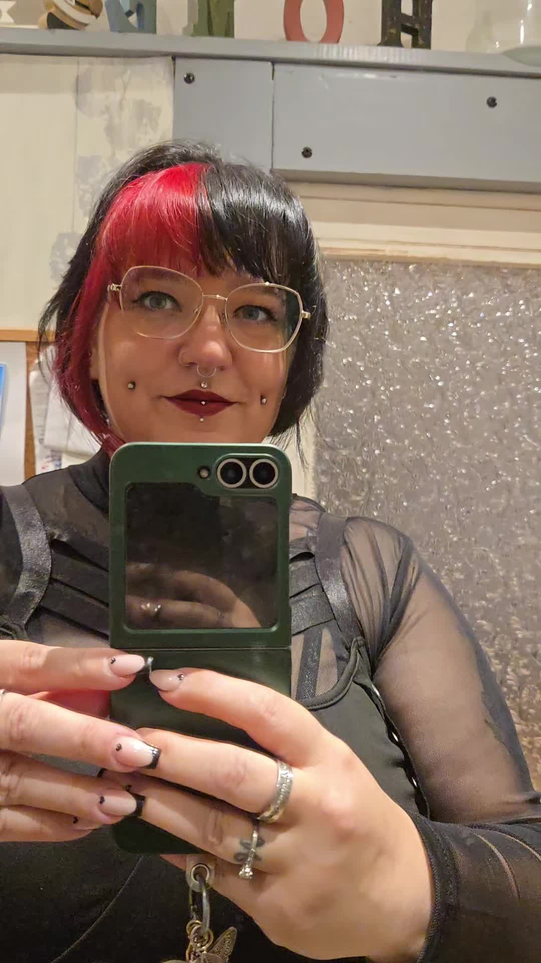 @darkcurvywolfslamm