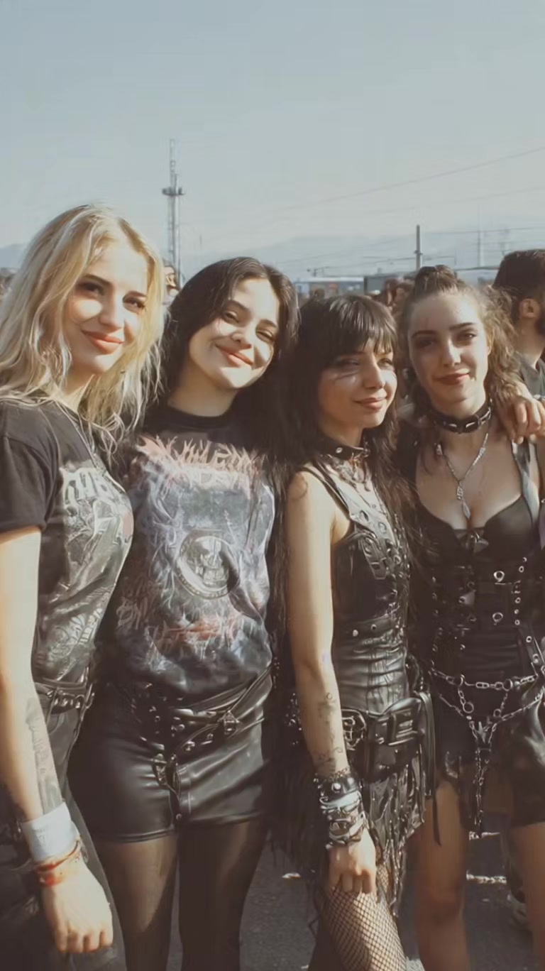 @Metal Vibes Today 🤘