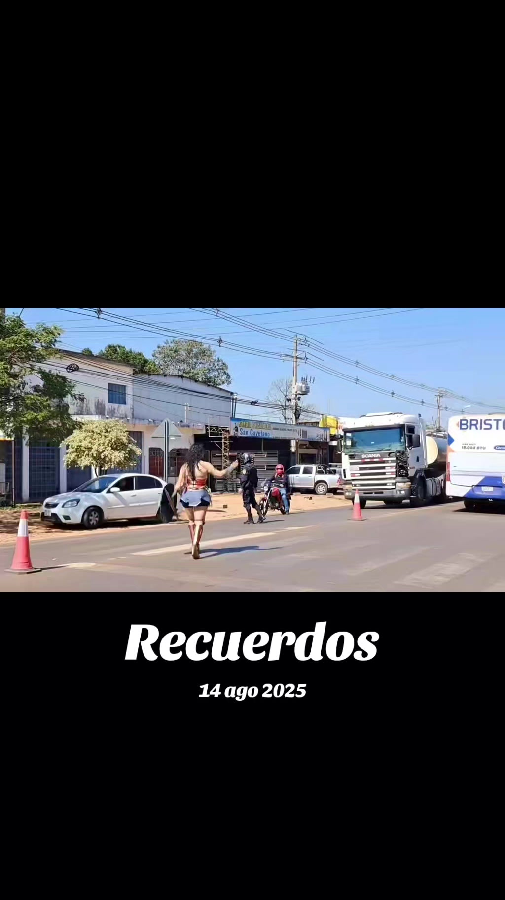 @Mujer Maravilla