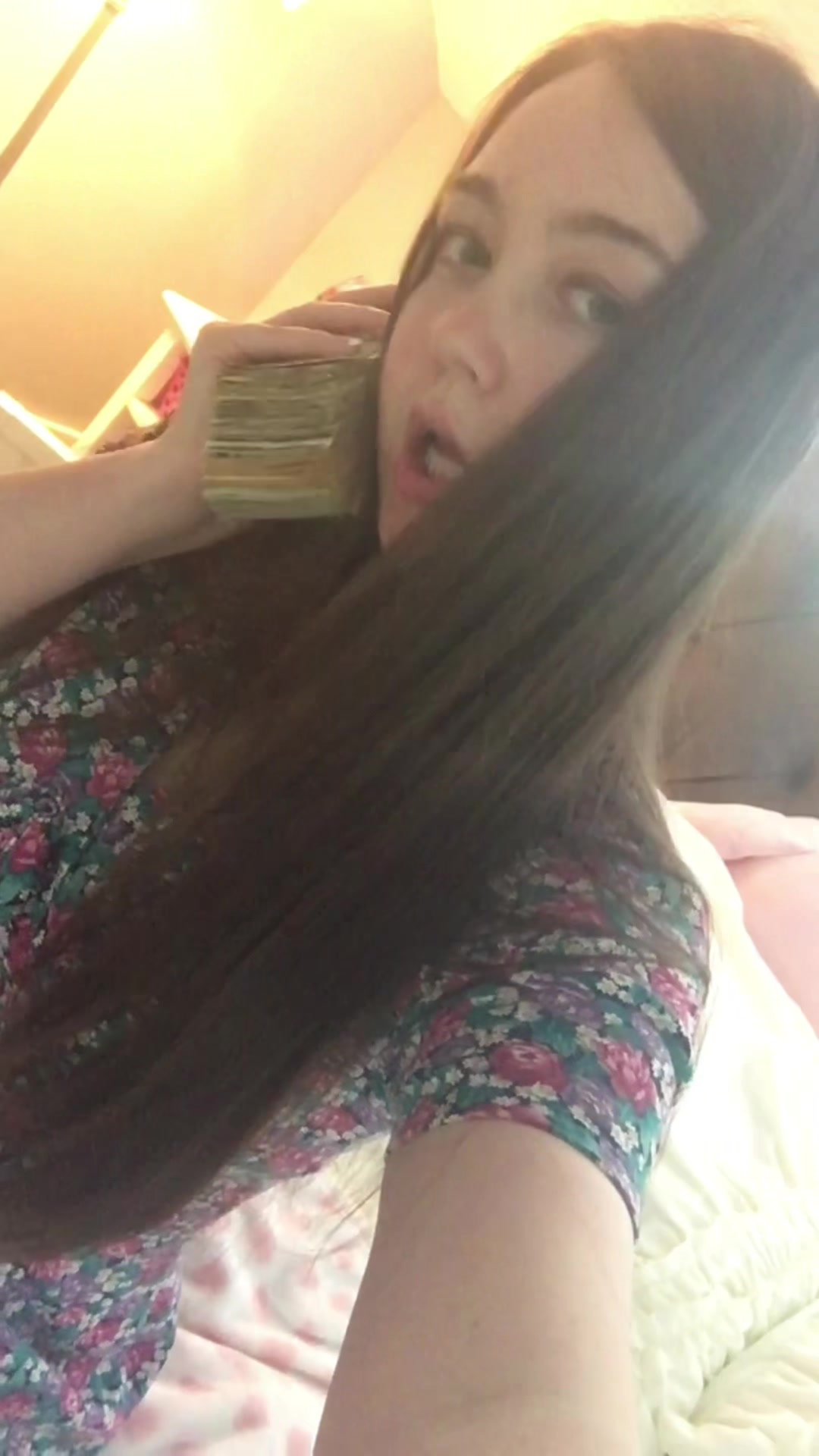 @sleepiestgirlhere