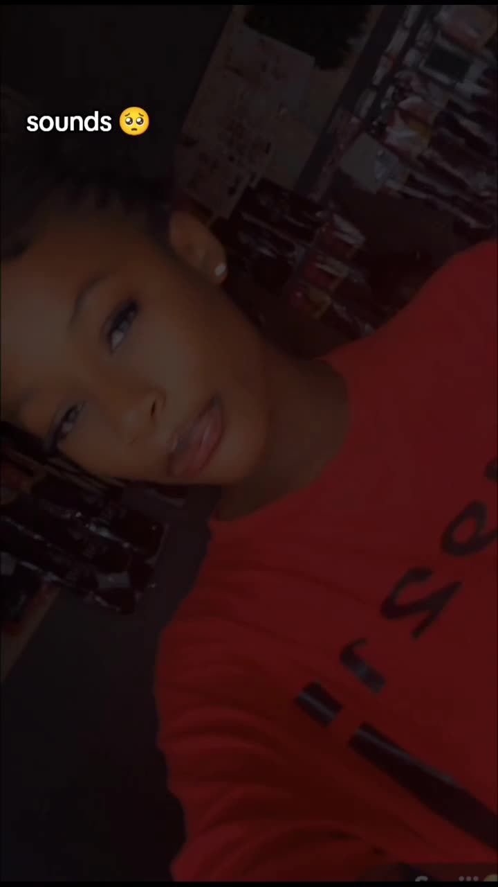 @Nobody favorite ๐ช๐๐