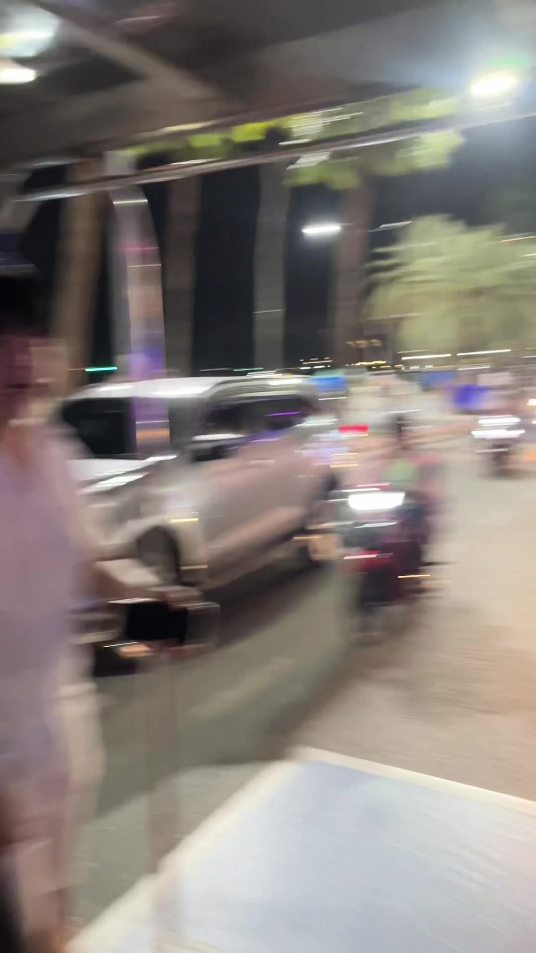@Nokkiki (นกกิกิ)