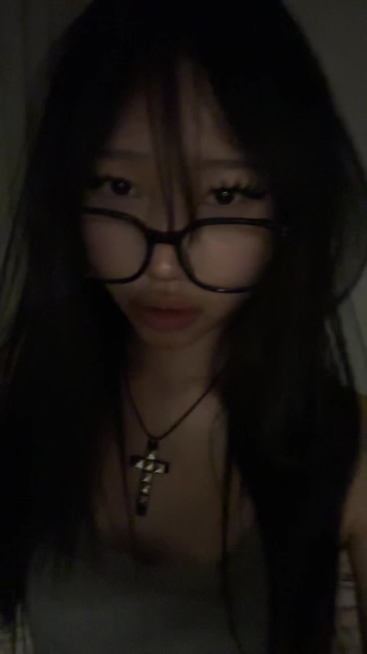 @greedyjewjew