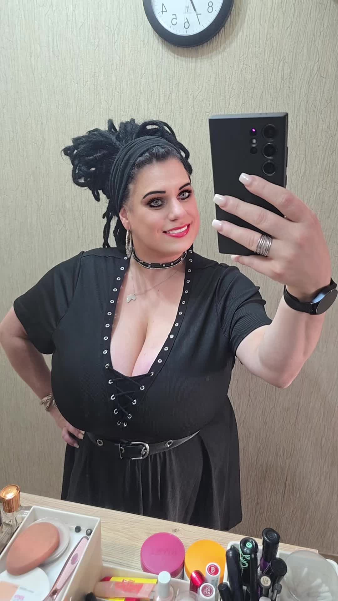 @Nadine Anna Ebanga Meyanga