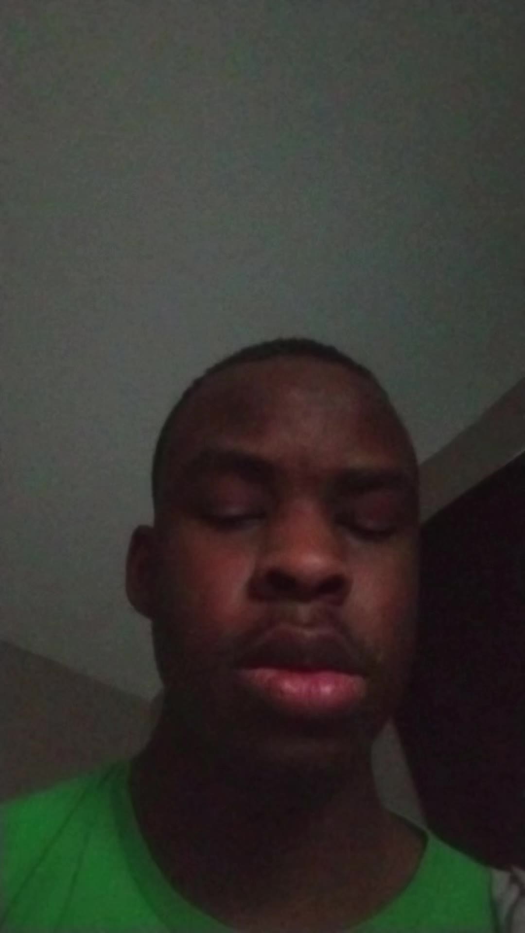 @kanye556