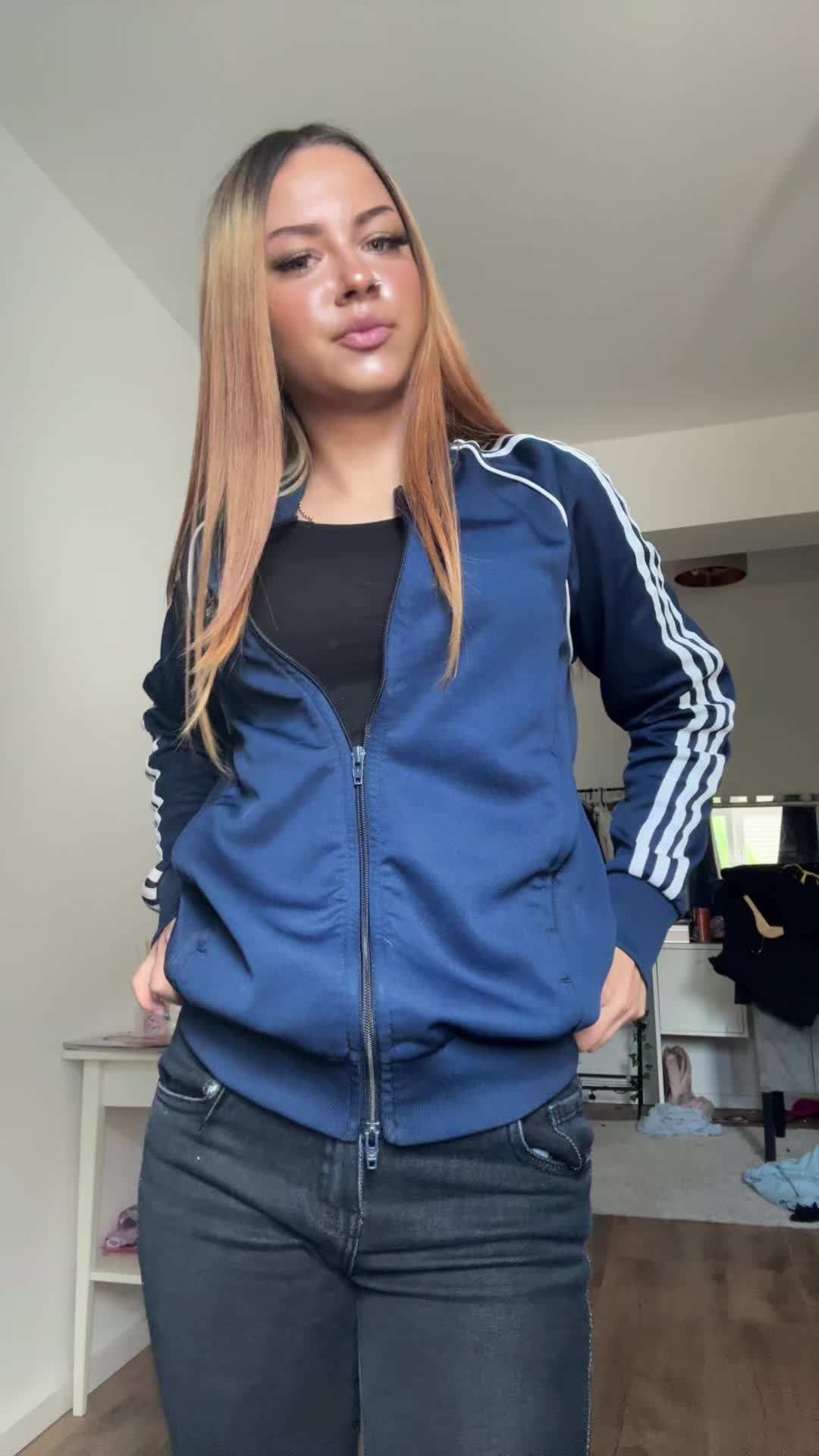 @xlenxq