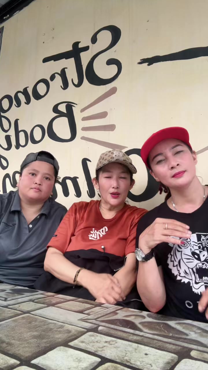 @Putri