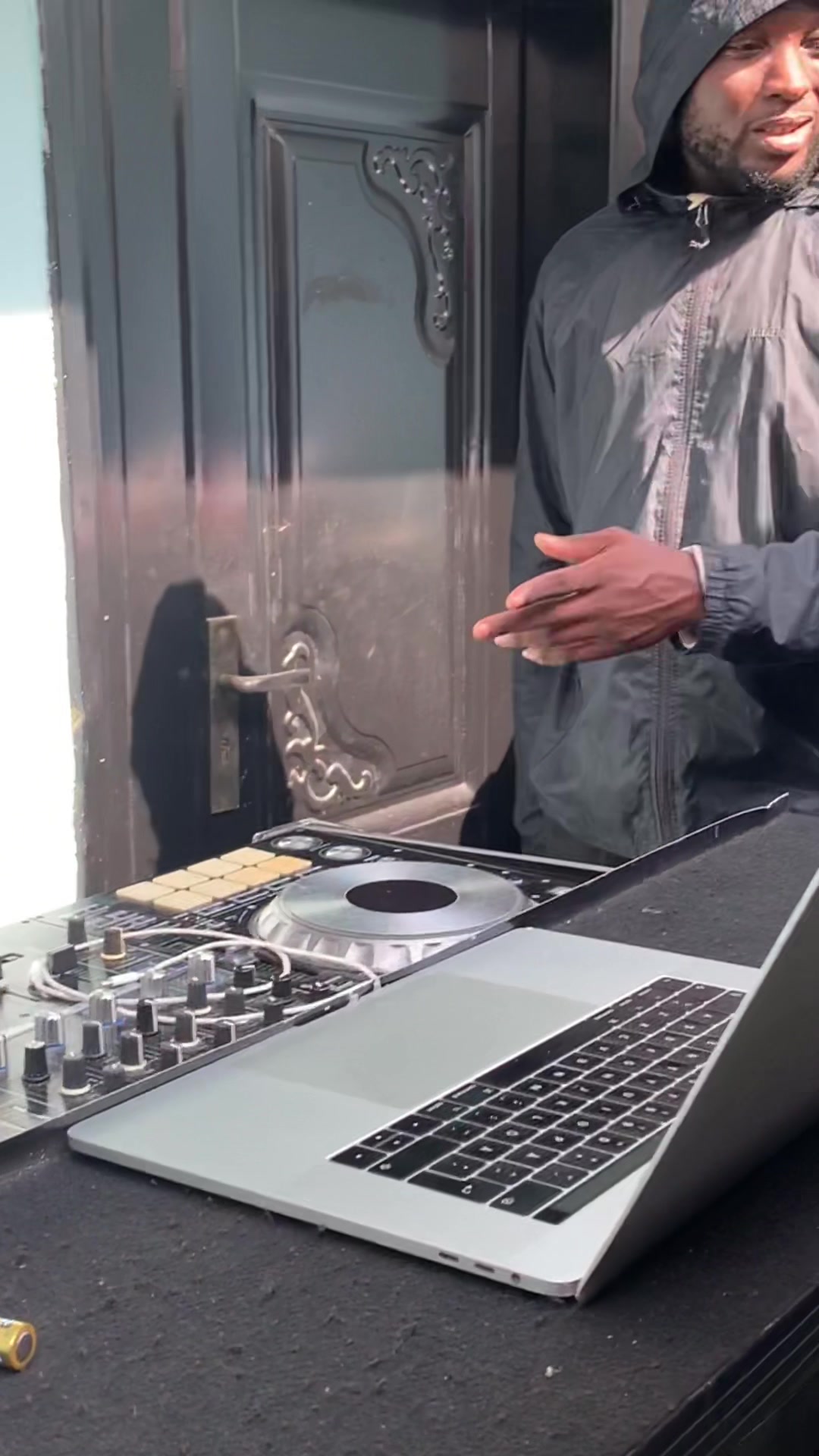 @thedjwithdvibe