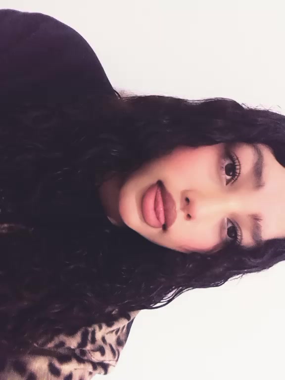 @🧟♀️.