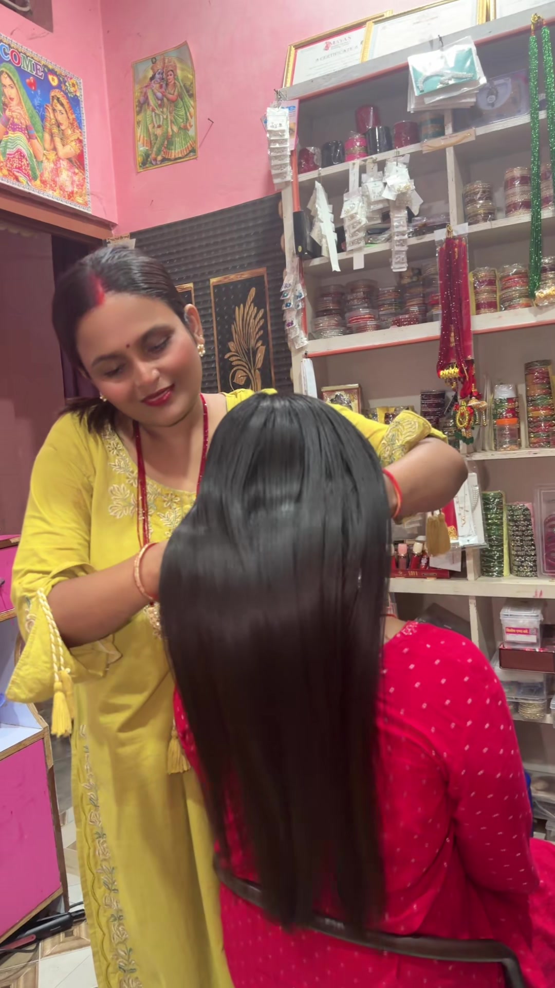 @Niva Beauty Parlour_