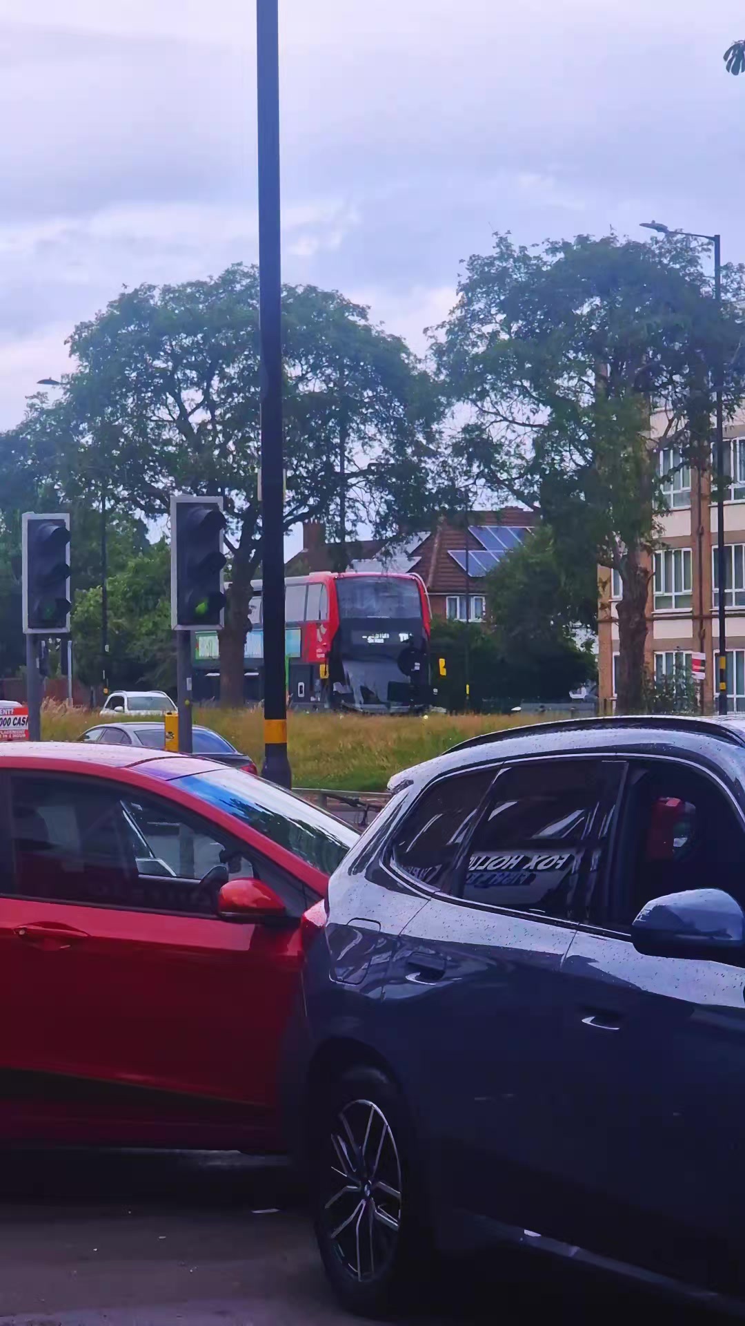 @Ba&scaron;̣&icirc;ţ 🇬🇧