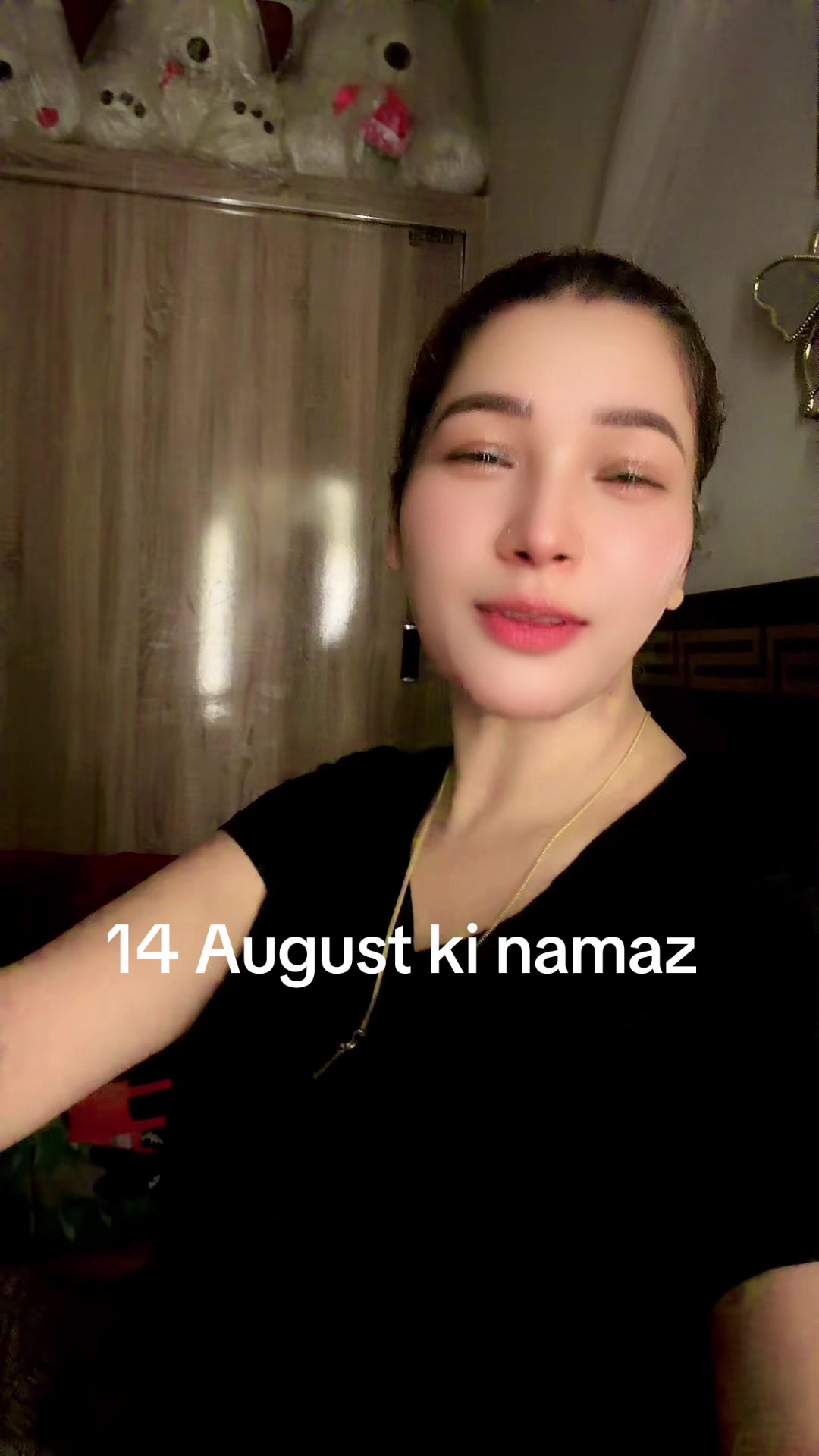 @Zara Malik 2244