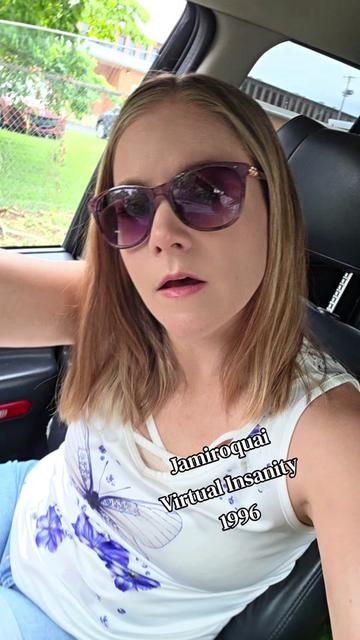 @✨️EricaVibes❌️