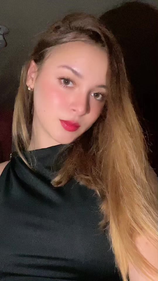 @Esther Morales💋