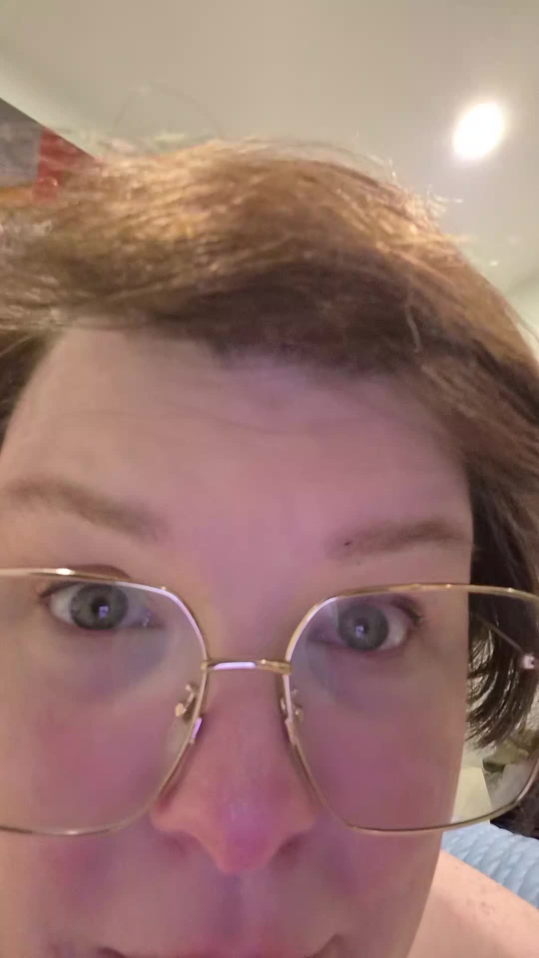 @Nealashitposts
