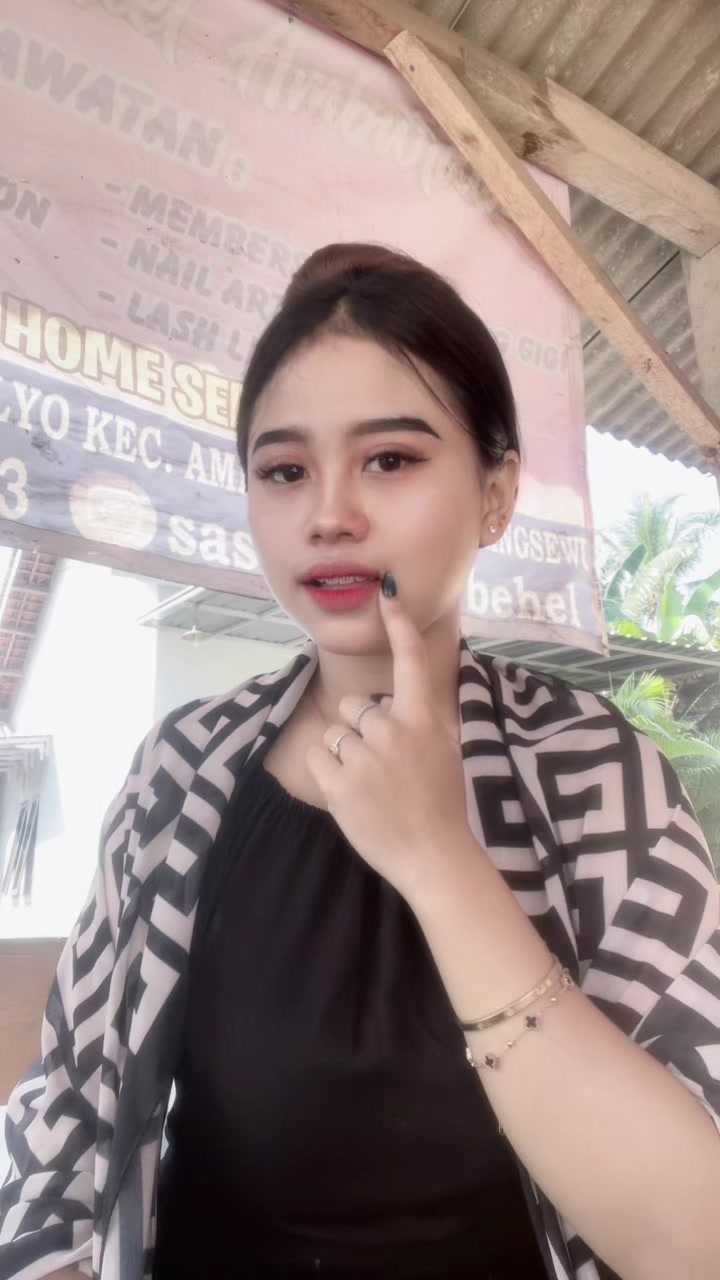 @sasa_anggraeniii