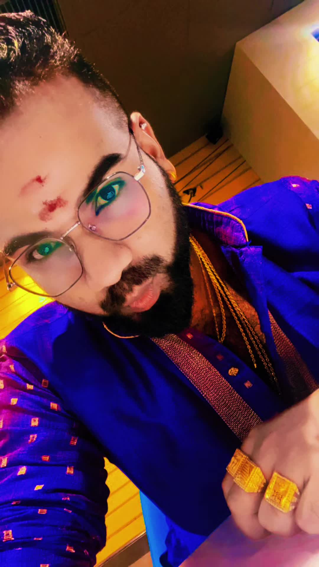 @Mohanraj Sivanesan 👑❤️