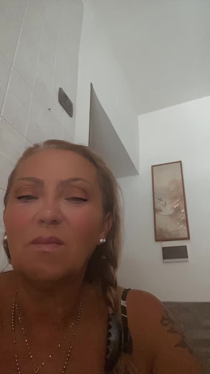 @Tina