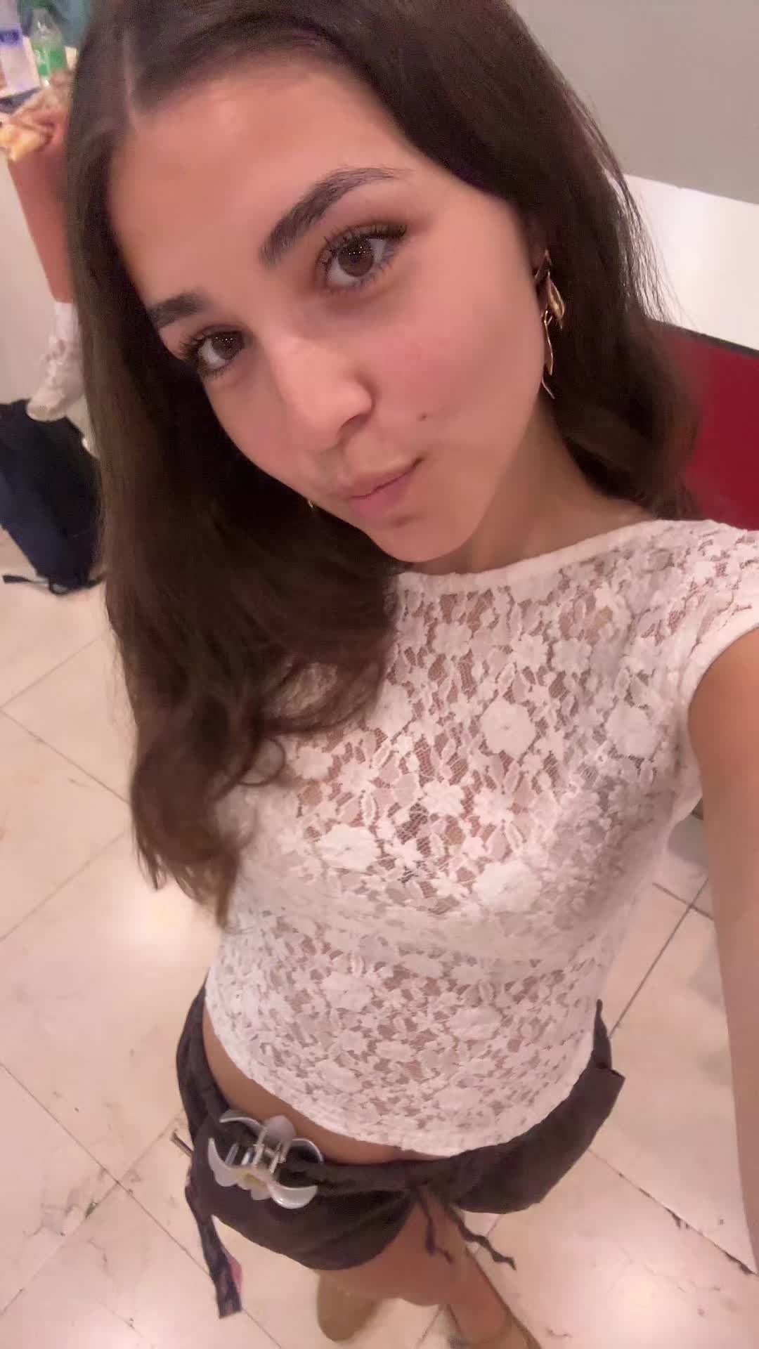 @IRATXE V&Aacute;ZQUEZ