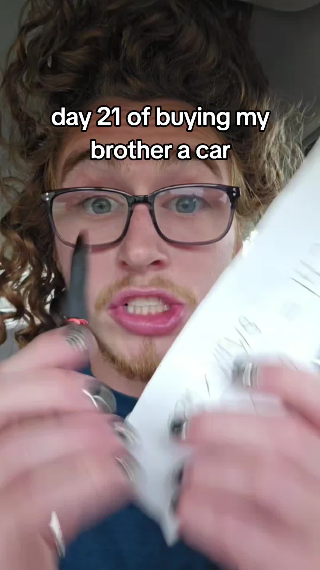 @GoldieGl0cks