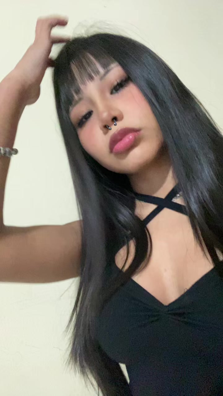 @🦦
