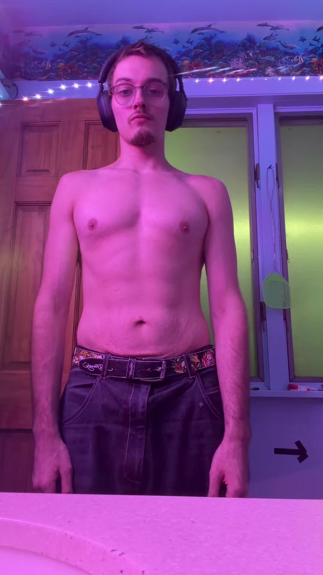 @stinkypeeteee