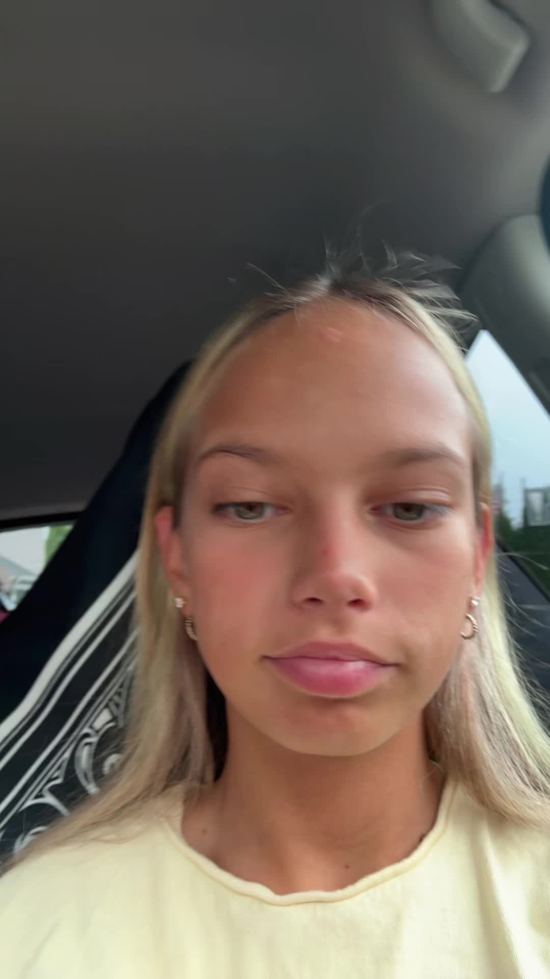 @Kaylaa
