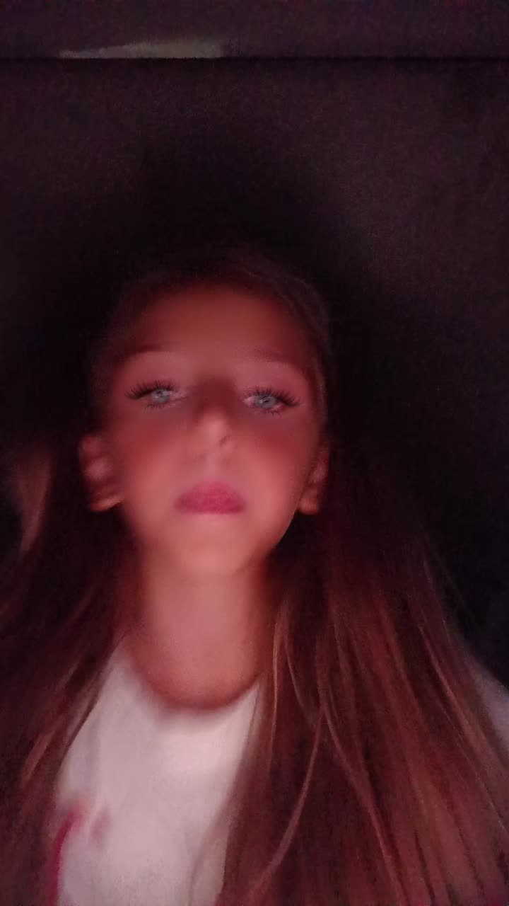 @Ester Iovino979
