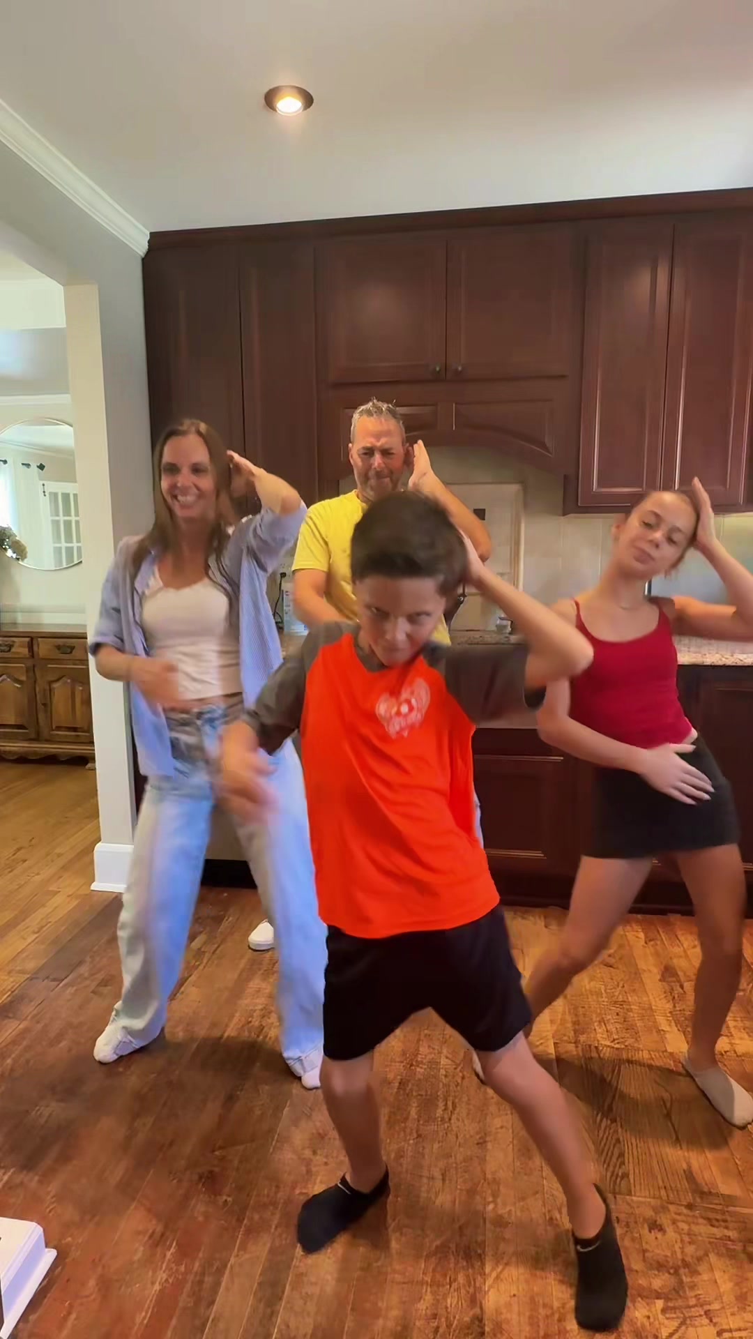 @The Dancing Family