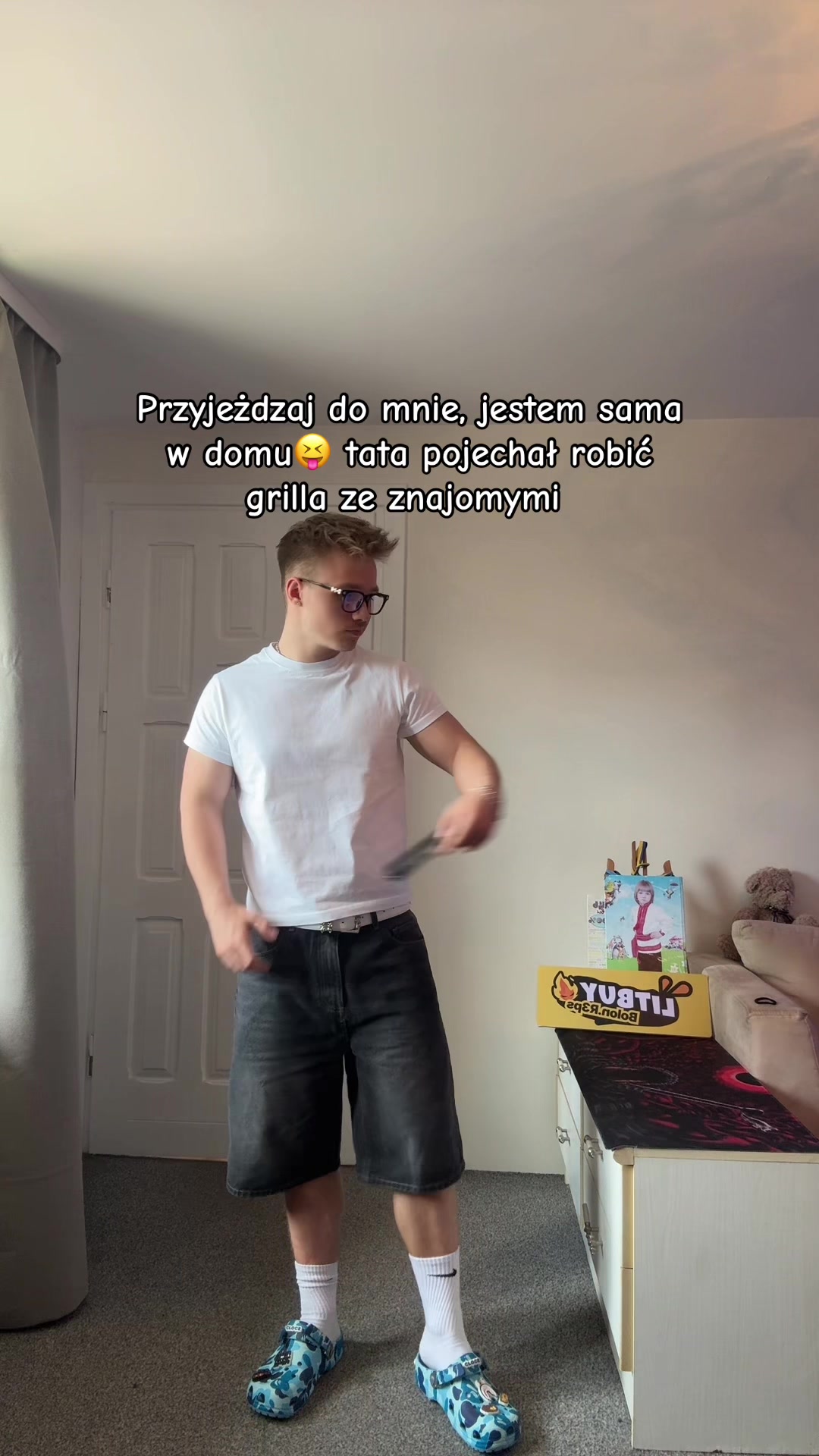 @Bolą