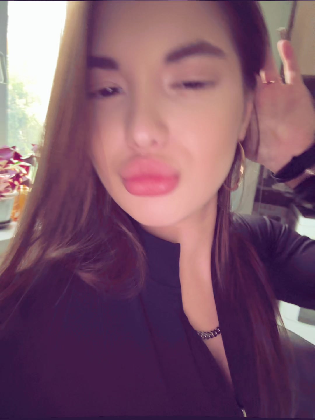 @20dyra
