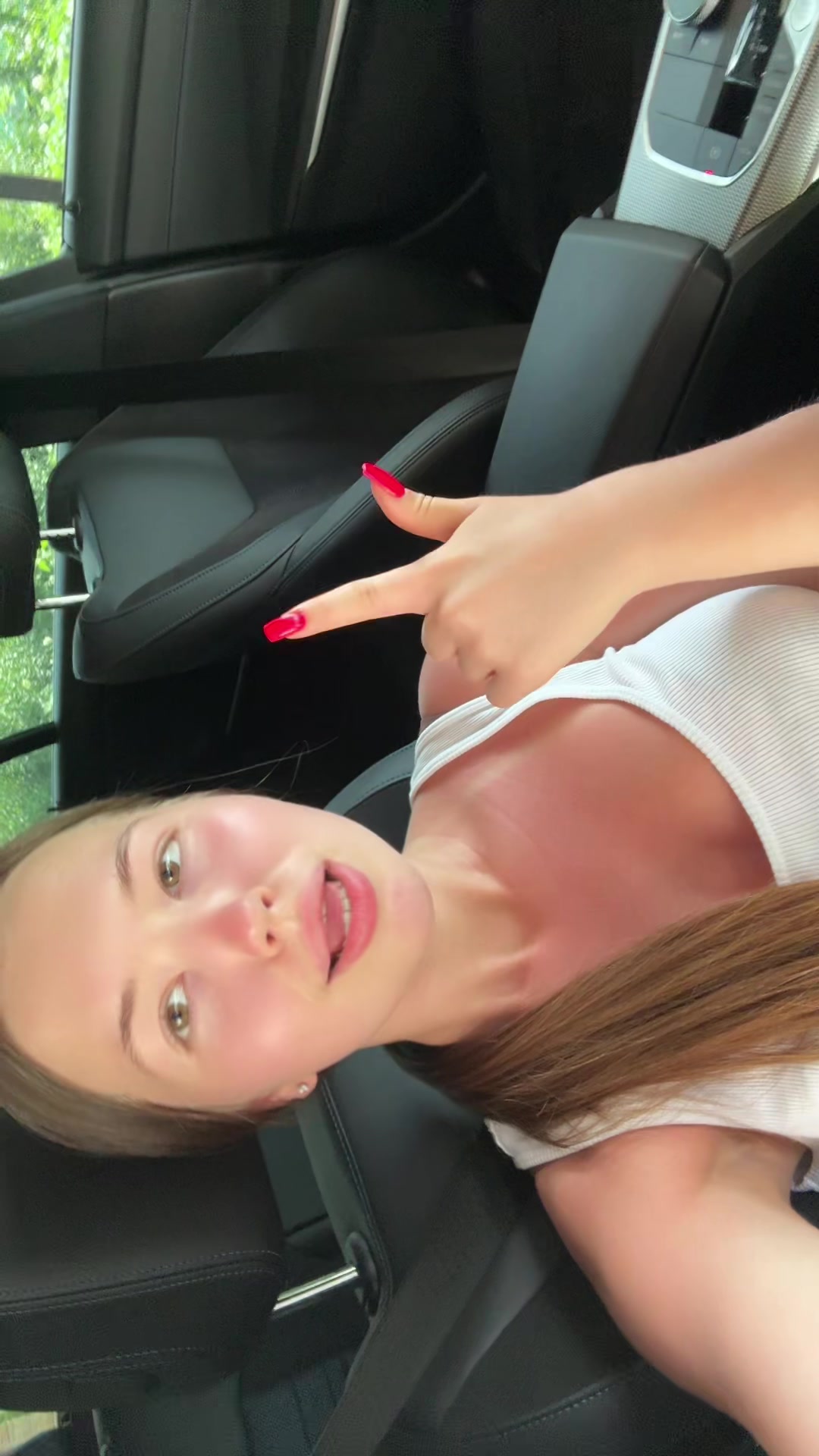 @lantratova08