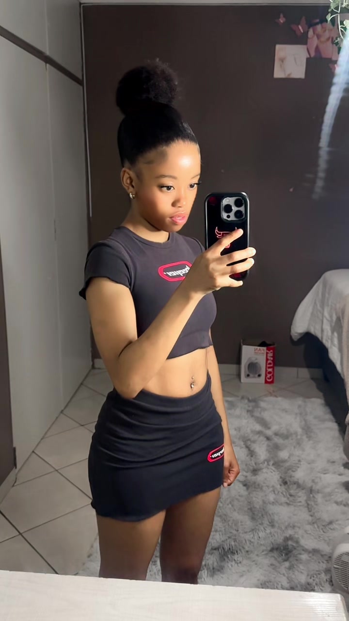 @_𝓉𝓈𝒽𝓌𝒶𝓃𝑒𝓁.𝑜